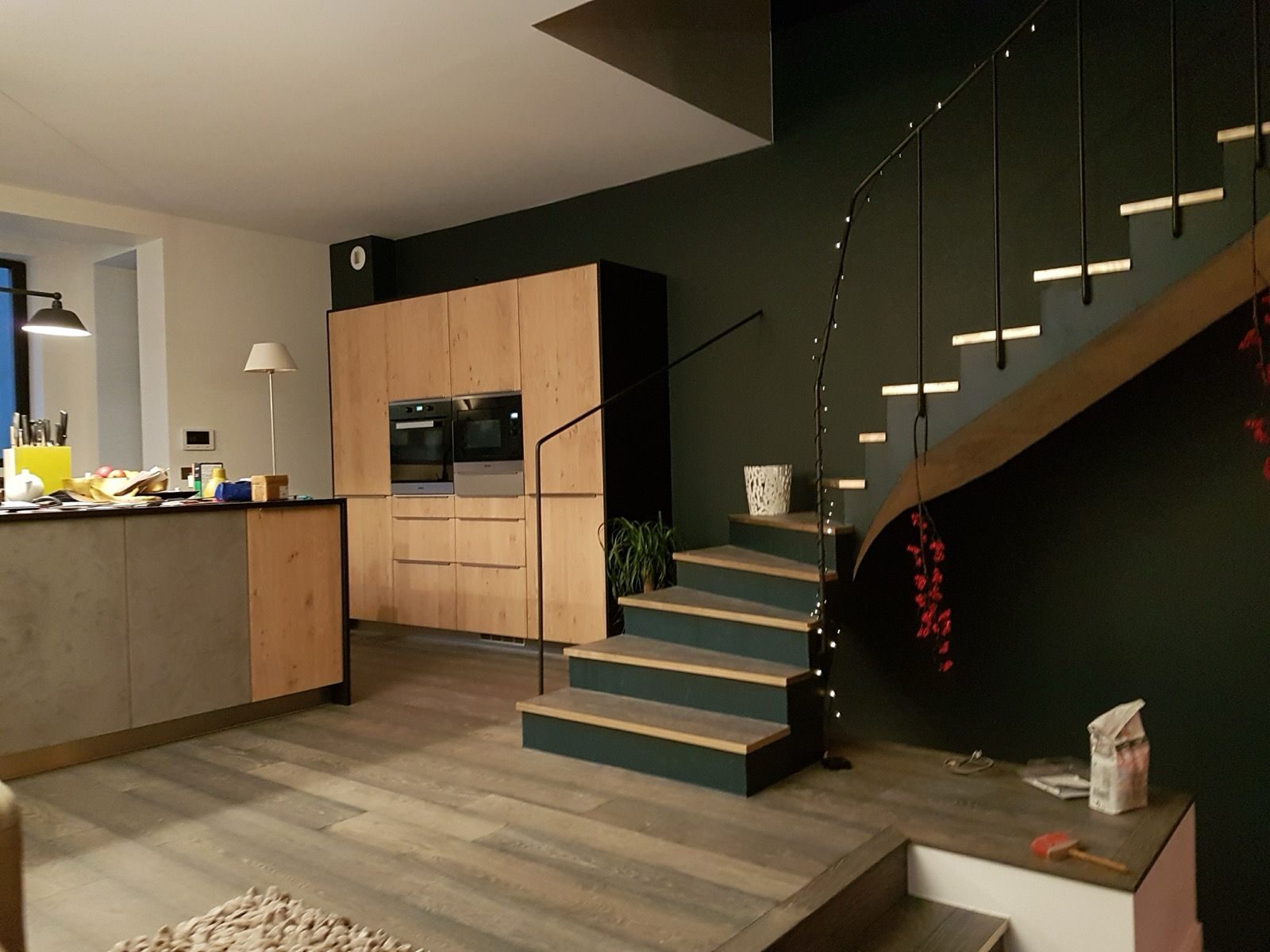 Villa contemporaine — escalier LED et domotique